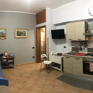 https://casa-via-dei-fiorentini.hotels-amalfi.com